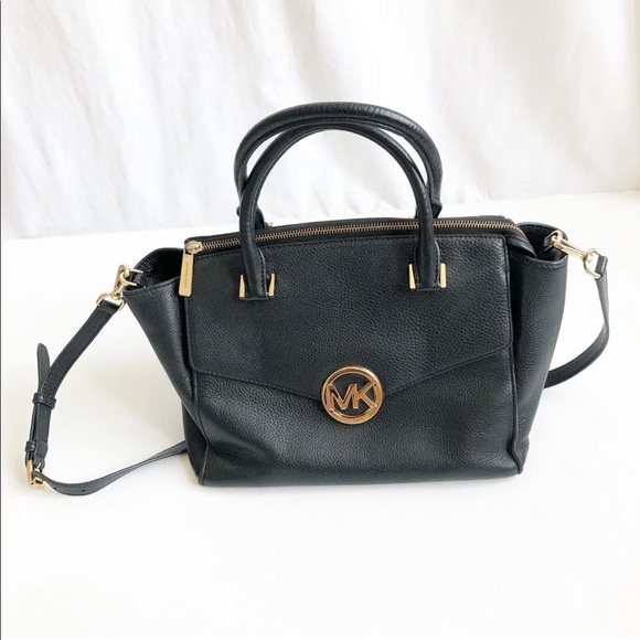 Michael Kors mid size black bag - Picture 1 of 13